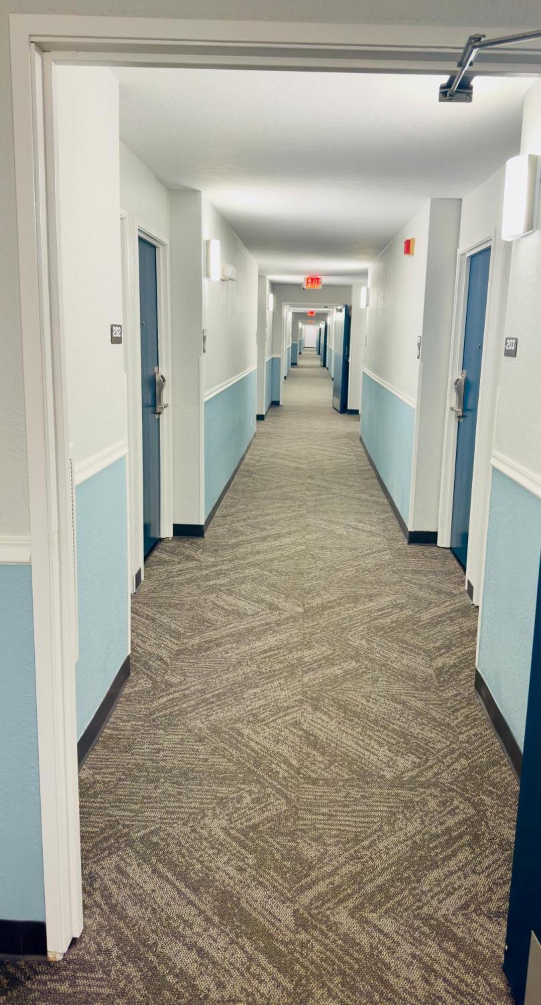 6 Mcgraw, Ny - Cortland Hotel 2*